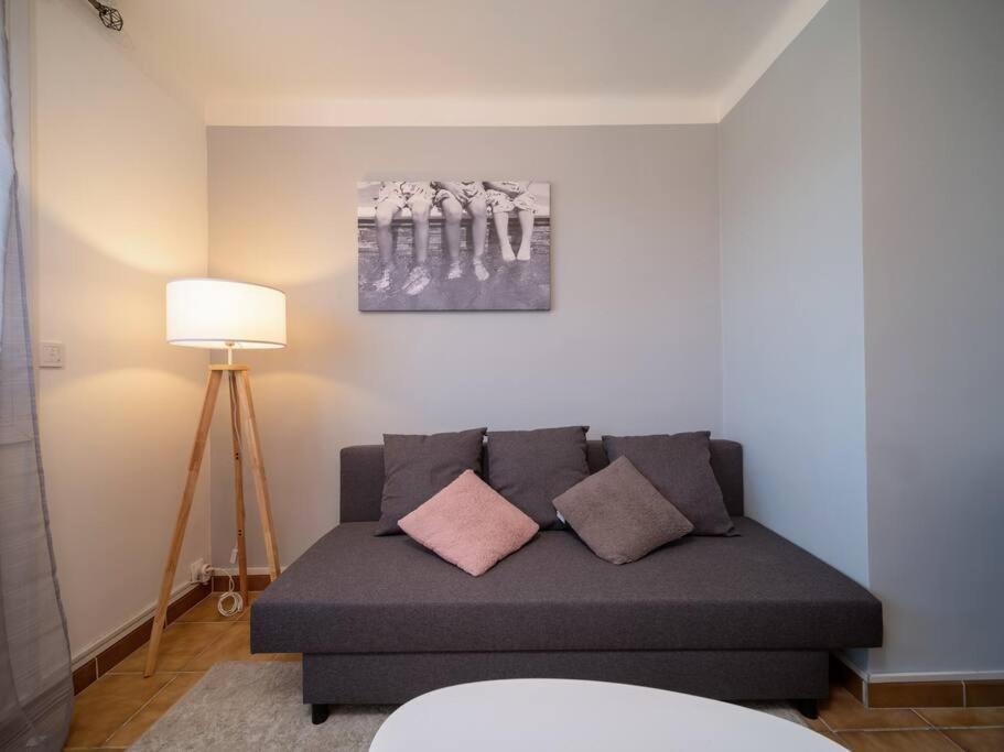 Appartement Tout Equipe Traversant 6 A 8 Couchages Marseille Kültér fotó